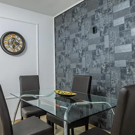 Azur Retreat - Unirii Boulevard Views *