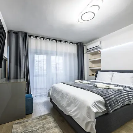 公寓 Azur Retreat - Unirii Boulevard Views 布加勒斯特