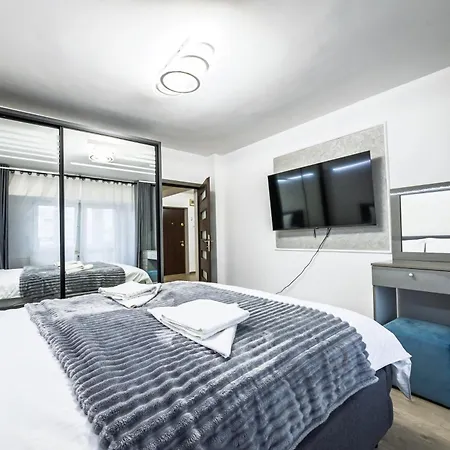 Azur Retreat - Unirii Boulevard Views 公寓 布加勒斯特