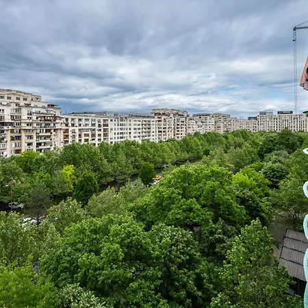 Azur Retreat - Unirii Boulevard Views * 布加勒斯特